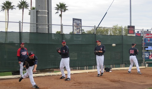 Twins pitchers throwing.jpg