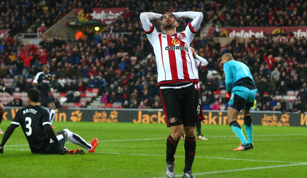 SUNDERLAND, ENGLAND - DECEMBER 12 : Fabio Borini of Sunderland reacts after missing a chance during the Barclays Premier League match between Sunderland AFC and Watford FC at the Stadium of Light on December 12, 2015 in Sunderland, United Kingdom. (Photo by Mark Runnacles/Getty Images)