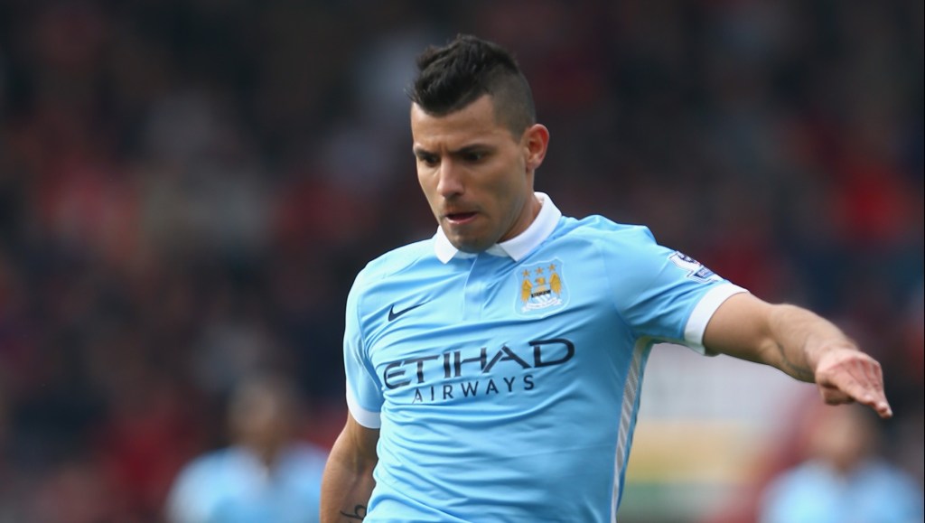 BOURNEMOUTH, ENGLAND - APRIL 02: Sergio Aguero of Manchester City during the Barclays Premier League match between A.F.C. Bournemouth and Manchester City at Vitality Stadium on April 2, 2016 in Bournemouth, England. (Photo by Michael Steele/Getty Images)