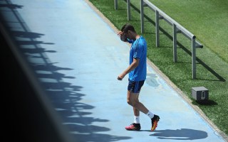 MADRID, SPAIN - MAY 24: Cristiano Ronaldo of Real Madrid leaves the team training session after getting injured during the Real Madrid Open Media Day ahead of the UEFA Champions League Final against Club Atletico Madrid at Valdebebas training ground on May 24, 2016 in Madrid, Spain. (Photo by Denis Doyle/Getty Images)