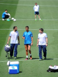 MADRID, SPAIN - MAY 24: Cristiano Ronaldo of Real Madrid leaves the team training session after getting injured during the Real Madrid Open Media Day ahead of the UEFA Champions League Final against Club Atletico Madrid at Valdebebas training ground on May 24, 2016 in Madrid, Spain. (Photo by Denis Doyle/Getty Images)