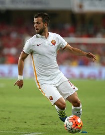 AL AIN, UNITED ARAB EMIRATES - MAY 19: Roma's Miralem Pjanic during the international friendly match between AS Roma and Al Ahly on May 20, 2016 in Al Ain, United Arab Emirates. (Photo by Chris Whiteoak/Getty Images)