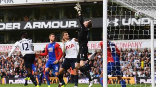 LONDON, ENGLAND - AUGUST 20: Victor Wanyama of Tottenham Hotspur scores his sides first goal during the Premier League match between Tottenham Hotspur and Crystal Palace at White Hart Lane on August 20, 2016 in London, England. (Photo by Mike Hewitt/Getty Images)