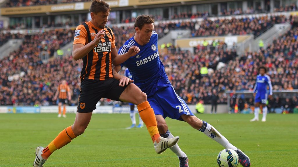 HULL, ENGLAND - MARCH 22: Gaston Ramirez of Hull City challenges Nemanja Matic of Chelsea during the Barclays Premier League match between Hull City and Chelsea at KC Stadium on March 22, 2015 in Hull, England. (Photo by Michael Regan/Getty Images)