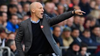 SWANSEA, WALES - OCTOBER 22: Swansea manager Bob Bradley reacts during the Premier League match between Swansea City and Watford at Liberty Stadium on October 22, 2016 in Swansea, Wales. (Photo by Stu Forster/Getty Images)