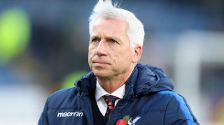 BURNLEY, ENGLAND - NOVEMBER 05: Alan Pardew manager of Crystal Palace looks on prior to the Premier League match between Burnley and Crystal Palace at Turf Moor on November 5, 2016 in Burnley, England. (Photo by Ian MacNicol/Getty Images)