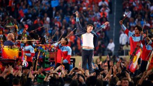 SANTA CLARA, CA - FEBRUARY 07: Chris Martin of Coldplay performs during the Pepsi Super Bowl 50 Halftime Show at Levi's Stadium on February 7, 2016 in Santa Clara, California. (Photo by Maddie Meyer/Getty Images)
