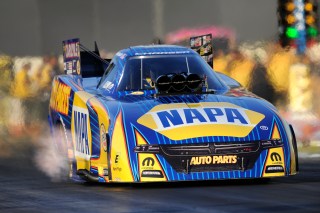 2016_ron_capps_action-1