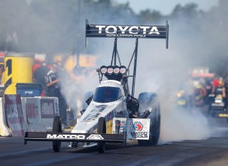 19-21 August, 2016, Brainerd, Minnesota USA Antron Brown, Matco Tools, top fuel ©2016, Mark J. Rebilas