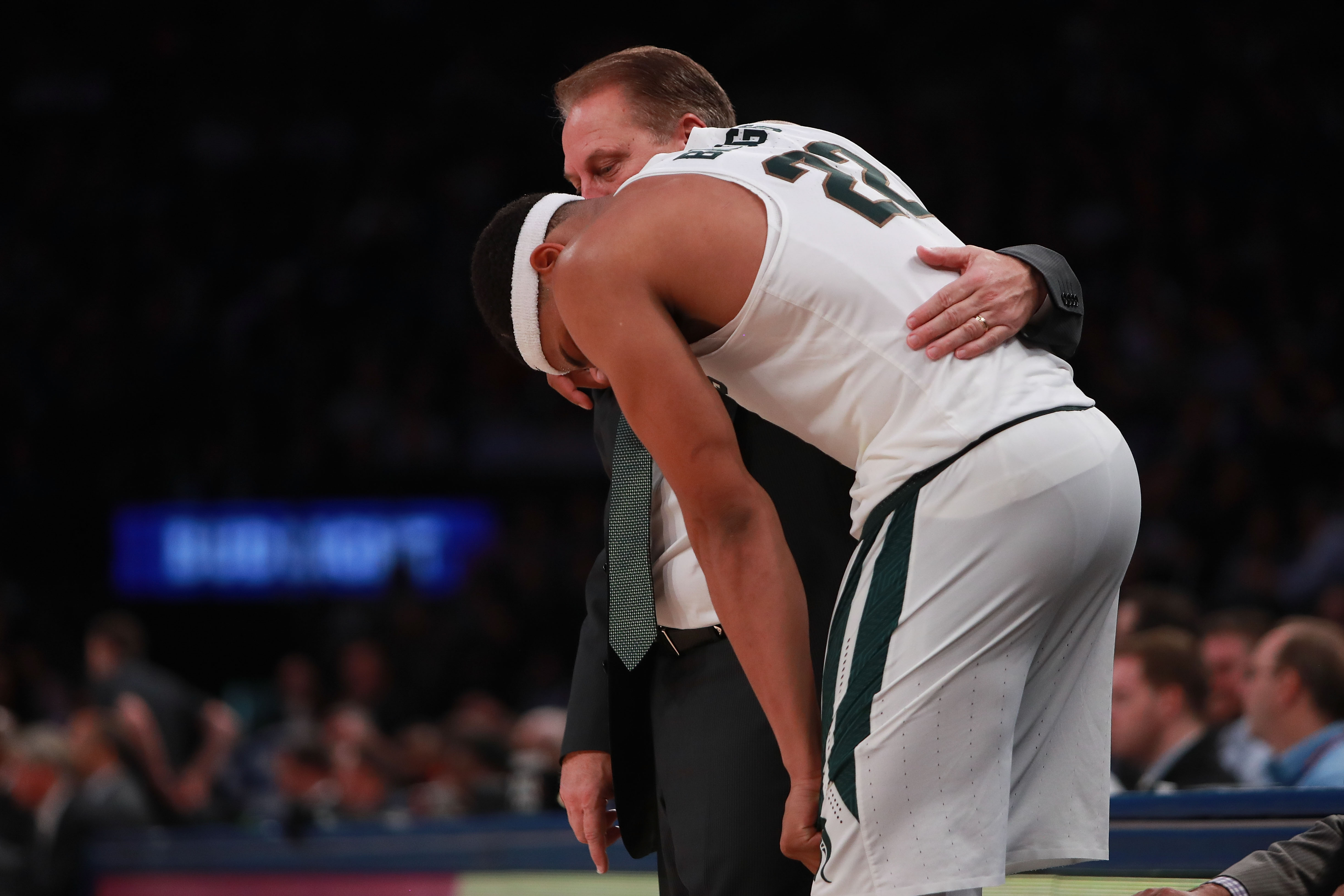 NEW YORK, NY - NOVEMBER 15: Miles Bridges #22 reacts after being taken out of the game by head coach Tom Izzo of the Michigan State Spartans against the Kentucky Wildcats in the second half during the State Farm Champions Classic at Madison Square Garden on November 15, 2016 in New York City. (Photo by Michael Reaves/Getty Images)