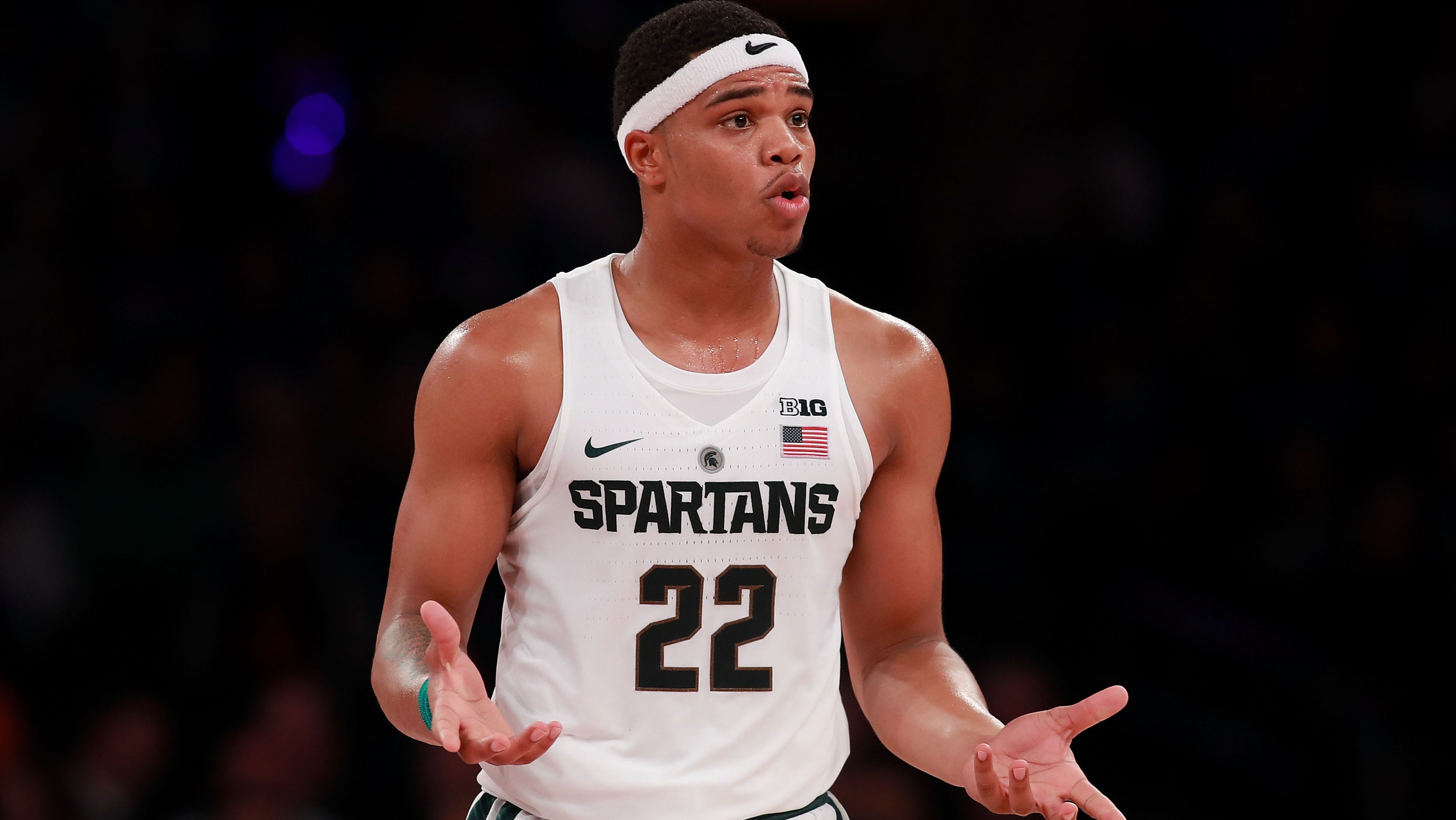 NEW YORK, NY - NOVEMBER 15: Miles Bridges #22 of the Michigan State Spartans reacts against the Kentucky Wildcats in the first half during the State Farm Champions Classic at Madison Square Garden on November 15, 2016 in New York City. (Photo by Michael Reaves/Getty Images)