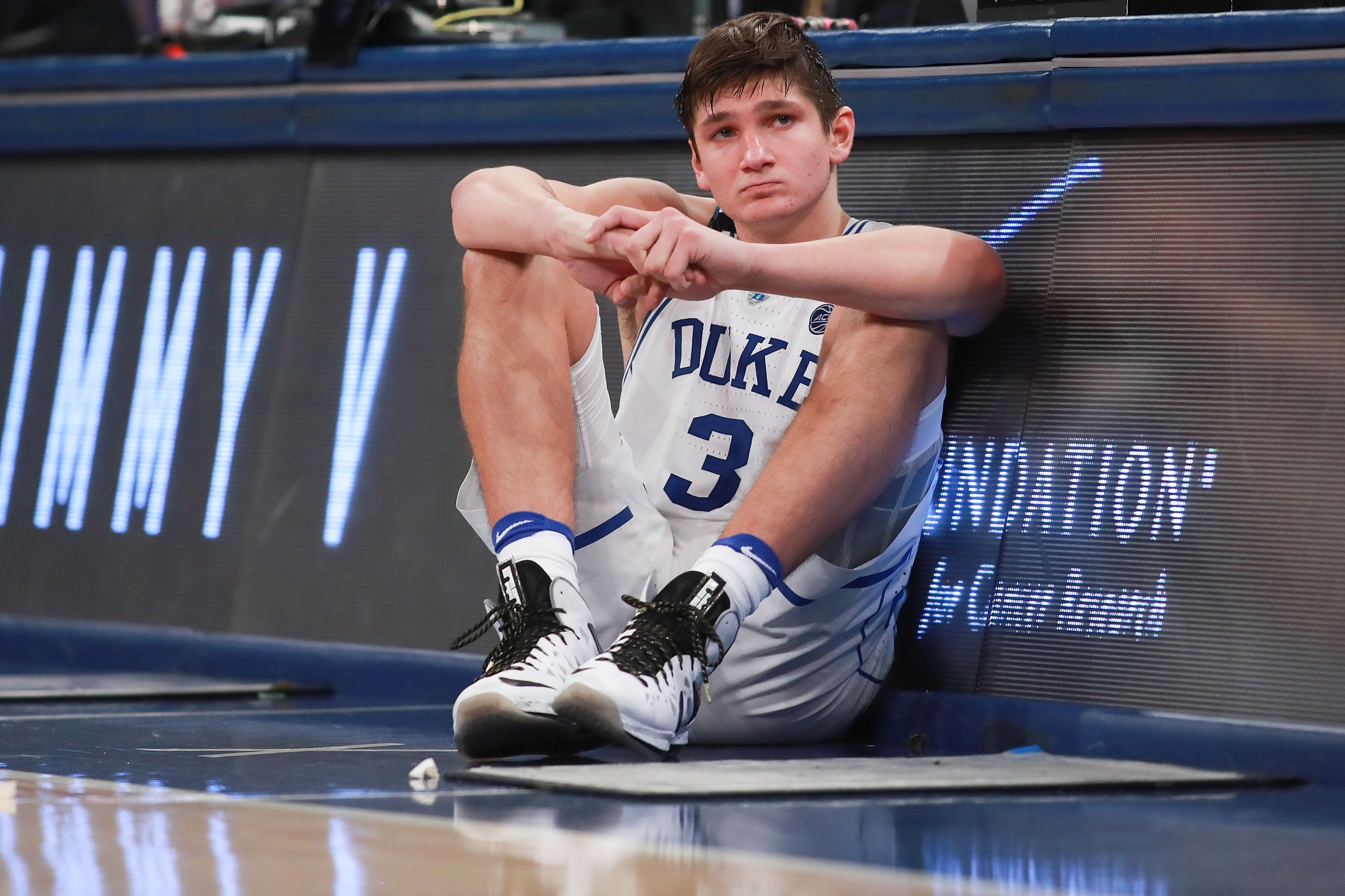 NEW YORK, NY - DECEMBER 06: Grayson Allen #3 of the Duke Blue Devils looks on against the Florida Gators in the second half during the Jimmy V Classic at Madison Square Garden on December 6, 2016 in New York City. (Photo by Michael Reaves/Getty Images)