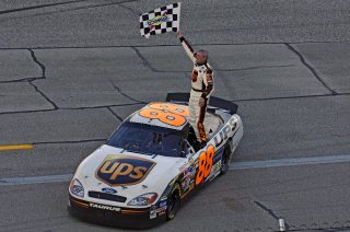 10/02/05 Talladega. Dale Jarrett snapped a 98-race winless stretch with his win in the Ford UAW 500. Photo Credit: autostock